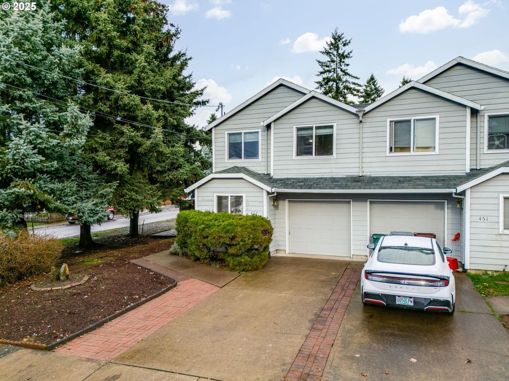 453 Nw LINCOLN St, Hillsboro, OR 97124