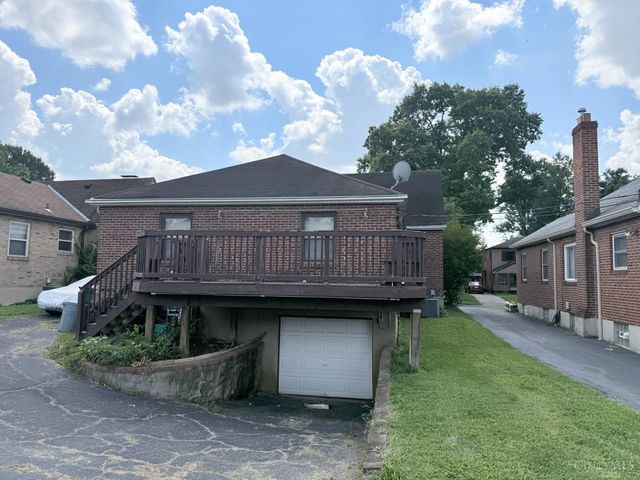 1812 Larchwood Place, Cincinnati, OH 45237