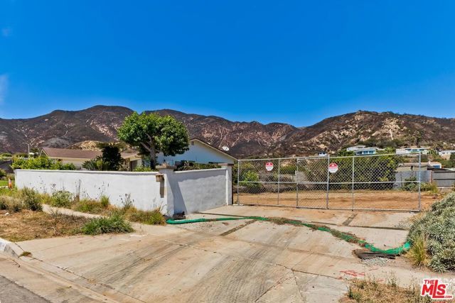 3612 Surfwood Road, Malibu, CA 90265