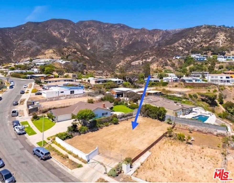 3612 Surfwood Road, Malibu, CA 90265