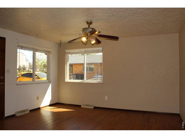 125 21st Ave, Longmont, CO 80501