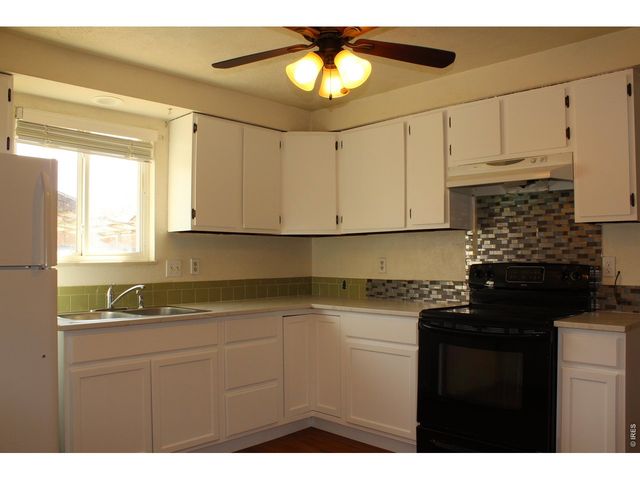 125 21st Ave, Longmont, CO 80501