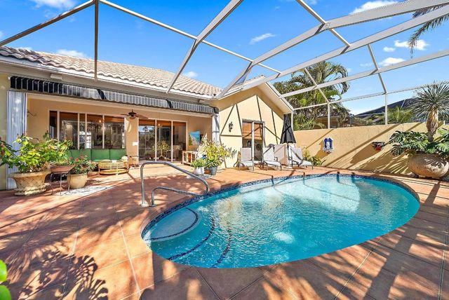 4702 Dovehill Drive, Palm Beach Gardens, FL 33418