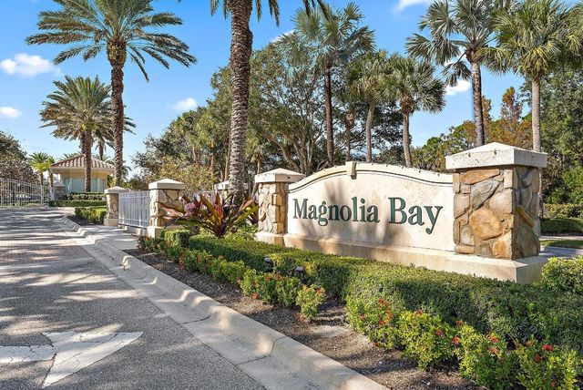 4702 Dovehill Drive, Palm Beach Gardens, FL 33418