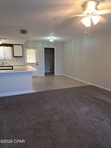 4837 S Lakewood Drive, Panama City, FL 32404