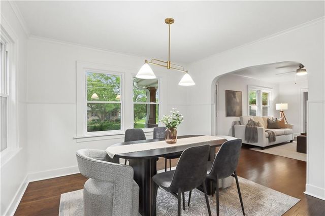 8660 Robinson Street, Overland Park, KS 66212