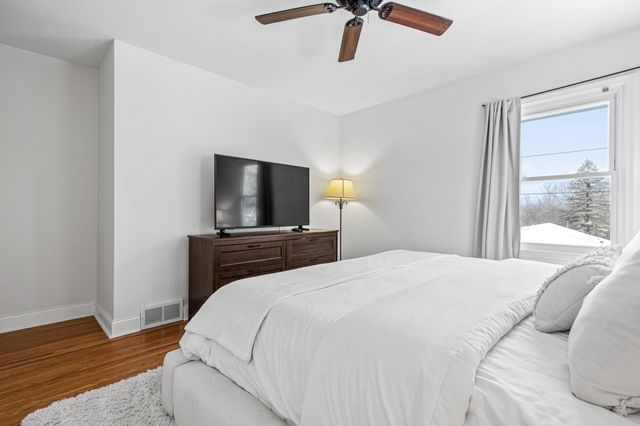 9116 Poplar Bridge Road, Bloomington, MN 55437