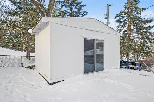 9116 Poplar Bridge Road, Bloomington, MN 55437