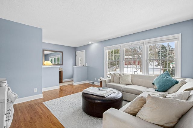 9116 Poplar Bridge Road, Bloomington, MN 55437