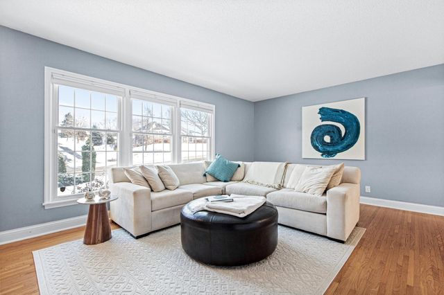 9116 Poplar Bridge Road, Bloomington, MN 55437