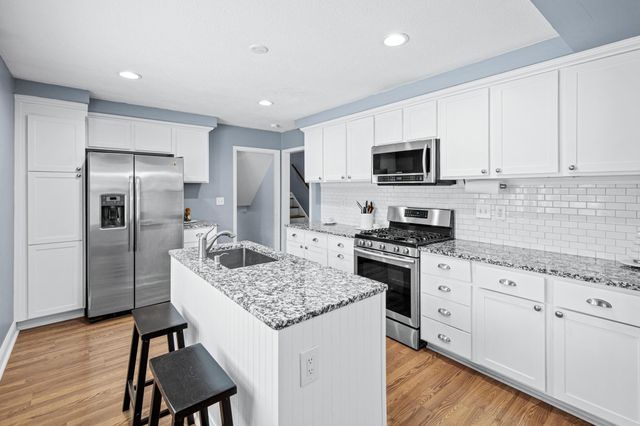 9116 Poplar Bridge Road, Bloomington, MN 55437