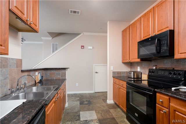 600 13th E 915, Tuscaloosa, AL 35401