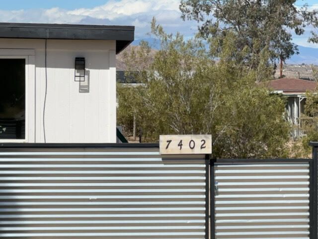 7402 Saladin Avenue, 29 Palms, CA 92277