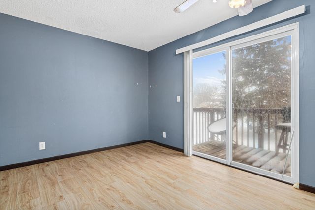 5636 Brookdale Drive N, Brooklyn Park, MN 55443