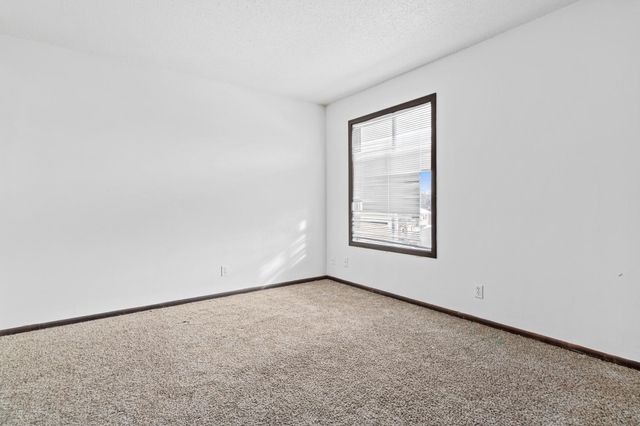 5636 Brookdale Drive N, Brooklyn Park, MN 55443