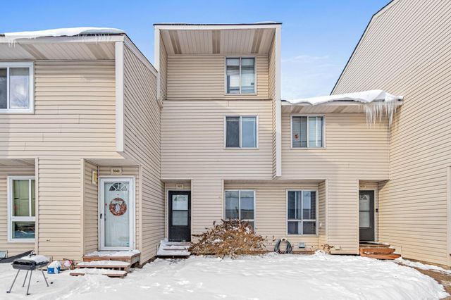 5636 Brookdale Drive N, Brooklyn Park, MN 55443