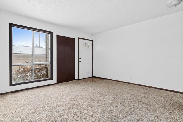 5636 Brookdale Drive N, Brooklyn Park, MN 55443