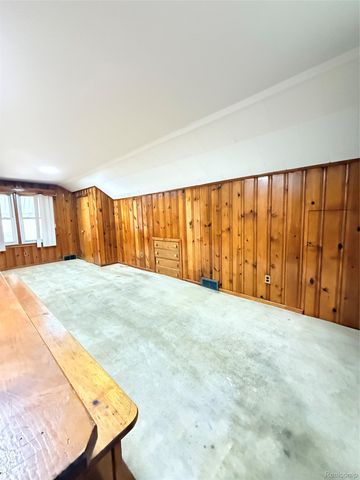 9283 Birwood Street, Detroit, MI 48204