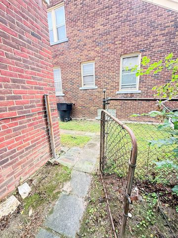 9283 Birwood Street, Detroit, MI 48204