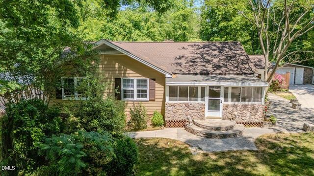 906 Andersonwood Drive, Fuquay Varina, NC 27526