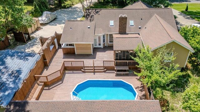 906 Andersonwood Drive, Fuquay Varina, NC 27526