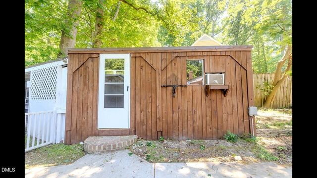906 Andersonwood Drive, Fuquay Varina, NC 27526