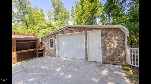 906 Andersonwood Drive, Fuquay Varina, NC 27526
