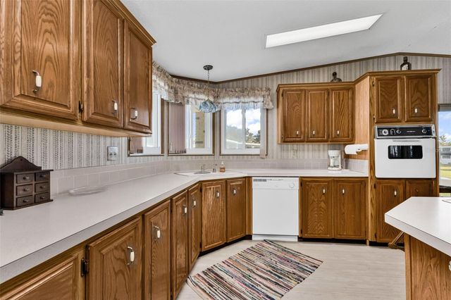 415 TARDE LOGO CIRCLE, North Port, FL 34287