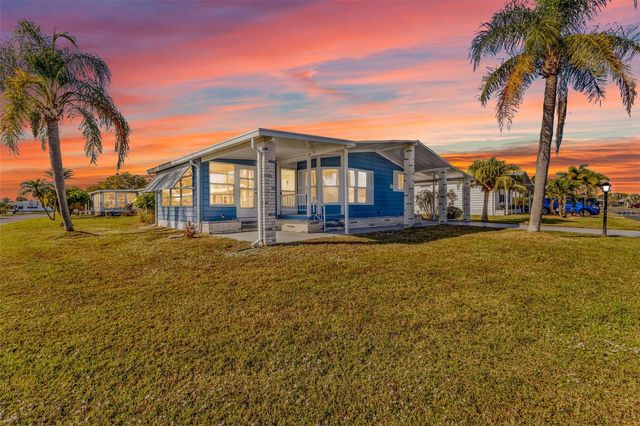 415 TARDE LOGO CIRCLE, North Port, FL 34287