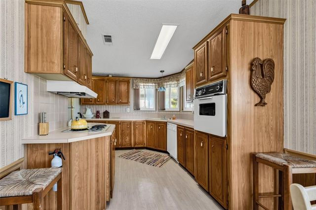 415 TARDE LOGO CIRCLE, North Port, FL 34287