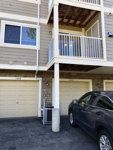 1089 Foxboro, Troy, MI 48083