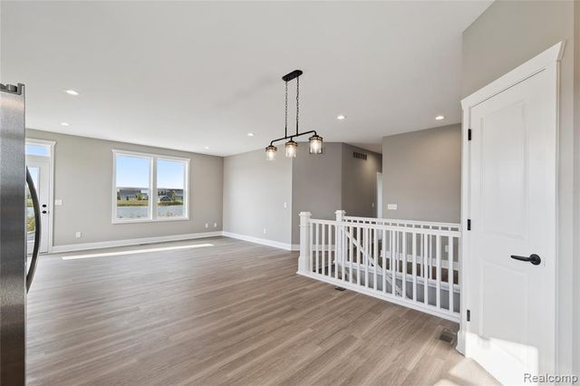 2315 Gilder Drive, Howell, MI 48843