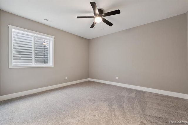 2315 Gilder Drive, Howell, MI 48843