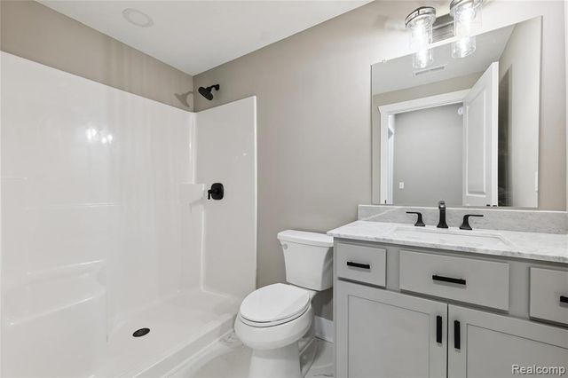 2315 Gilder Drive, Howell, MI 48843