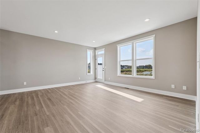 2315 Gilder Drive, Howell, MI 48843