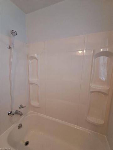 445 E Devonshire Street, Winston-salem, NC 27127