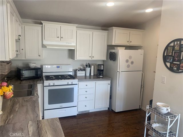 1600 S San Jacinto Ave 16, San Jacinto, CA 92583