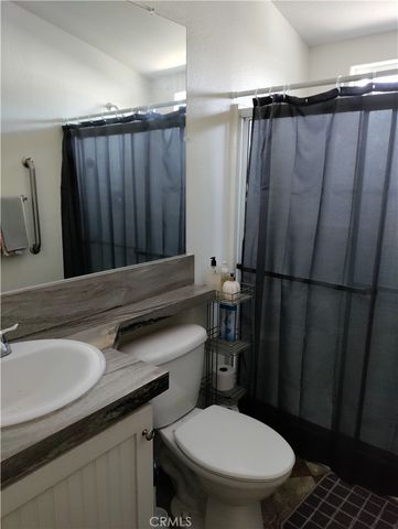 1600 S San Jacinto Ave 16, San Jacinto, CA 92583