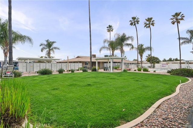 1600 S San Jacinto Ave 16, San Jacinto, CA 92583