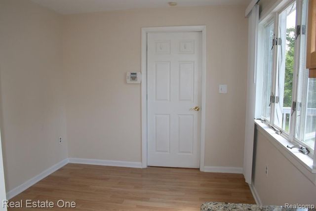 3268 Troy Drive, Troy, MI 48083