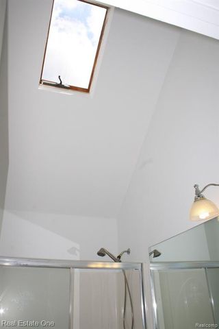 3268 Troy Drive, Troy, MI 48083