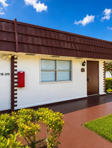215 Waterford Crescent I, Delray Beach, FL 33446