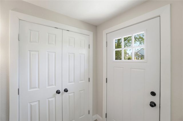 9095 N Bunnell Hill Road, Clearcreek Twp, OH 45458