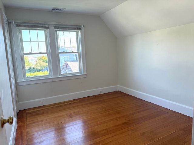 34 Caswell Avenue, Newport, RI 02840