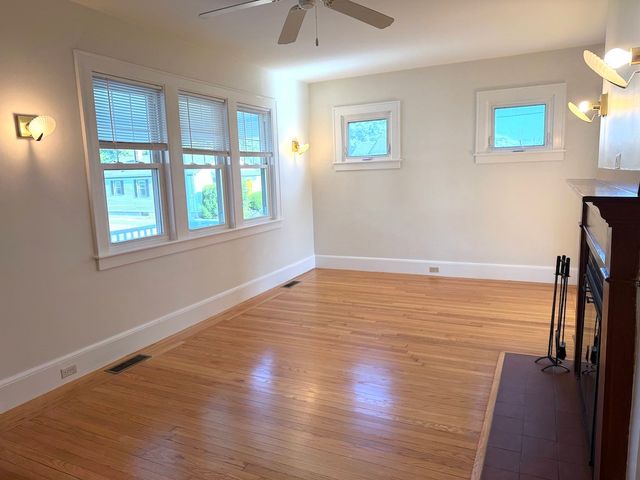 34 Caswell Avenue, Newport, RI 02840