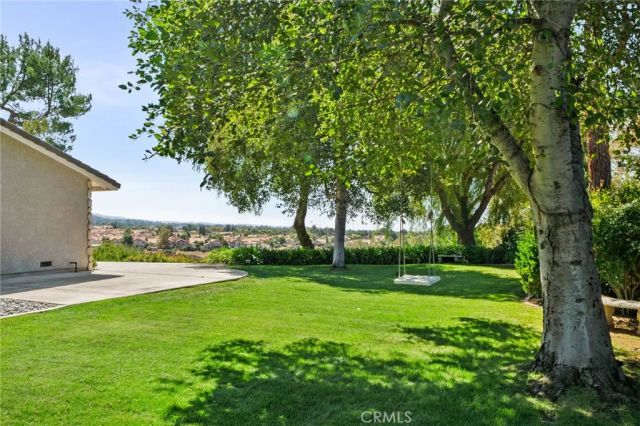 10684 Lakeview Road, Yucaipa, CA 92399