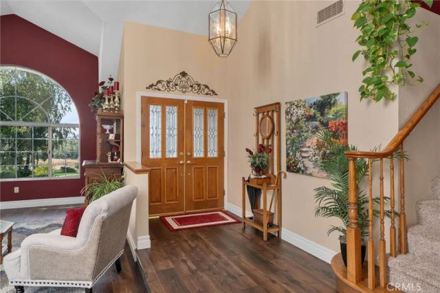 10684 Lakeview Road, Yucaipa, CA 92399