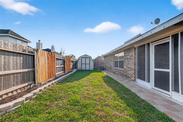 10422 Acacia Forest Trail, Houston, TX 77089