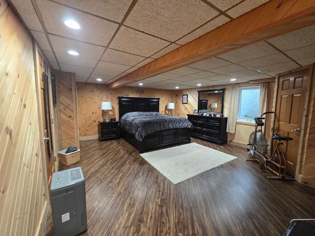 1905 N Hilltop Avenue, Zion, IL 60099