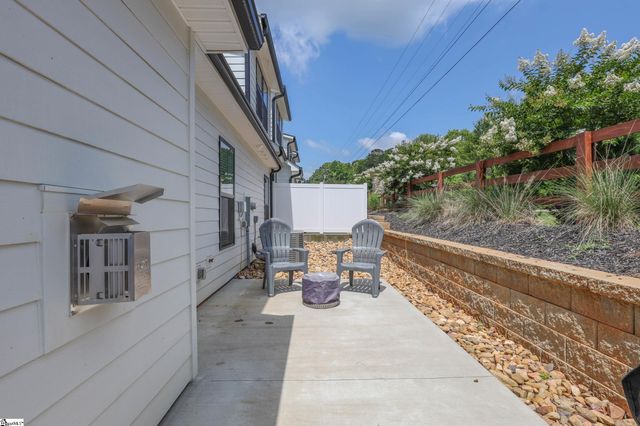 317 Breakwater Lane, Seneca, SC 29678